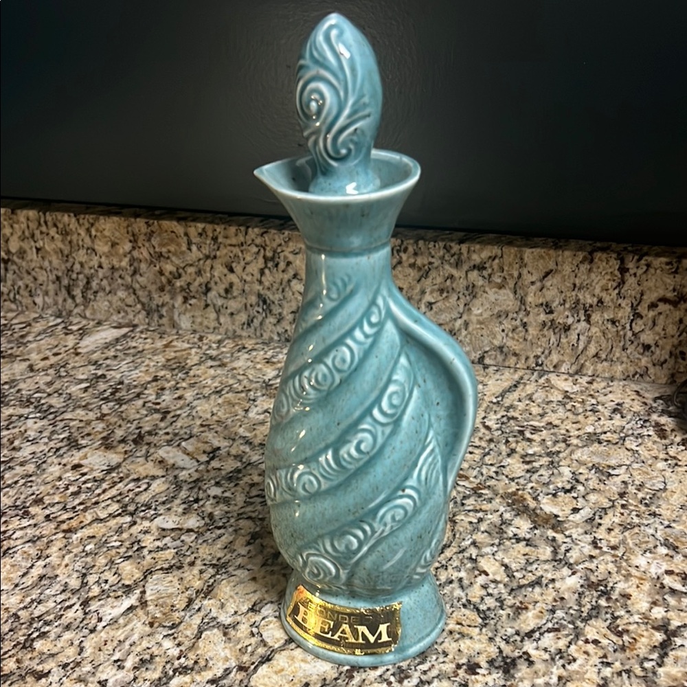 Vintage 1966 Bonded Beam whiskey bottle